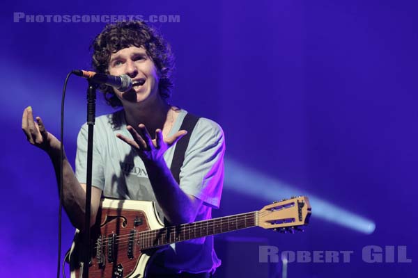 THE KOOKS - 2011-06-07 - PARIS - La Cigale - 